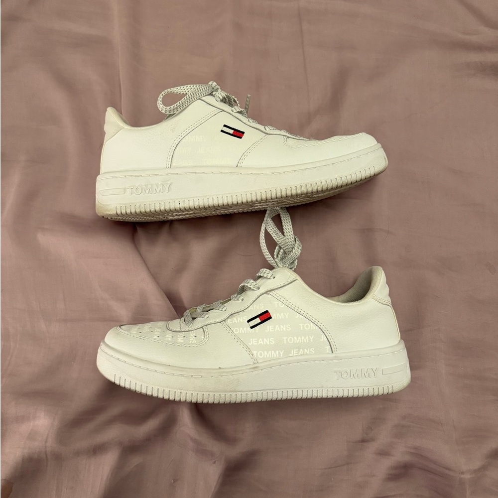 Tommy Jeans Classic Trainers Tennis Shoes - Picture 6 of 12
